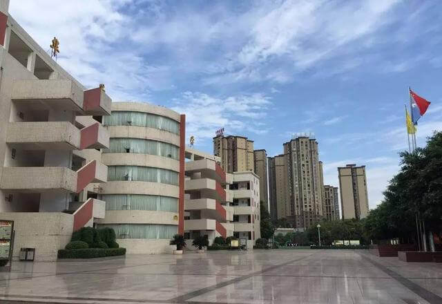 仁壽華興中學校園風采