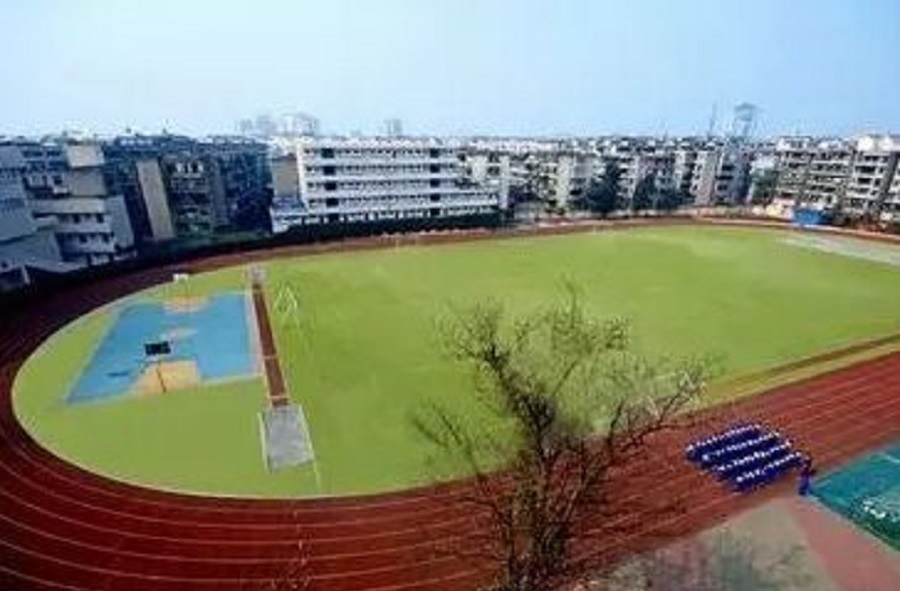 成都實外新都五龍山學校校園環(huán)境怎么樣？