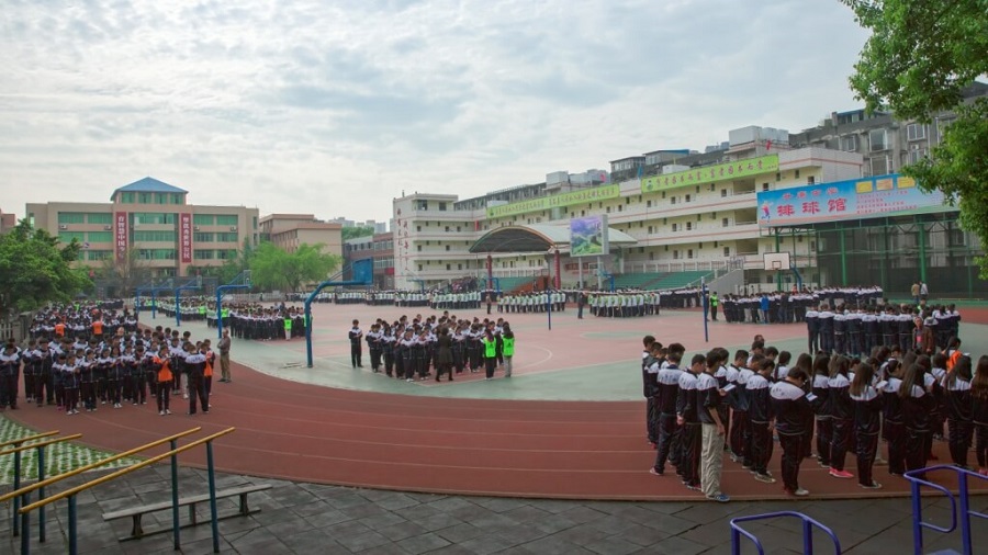 升庵中學校園環(huán)境怎么樣？