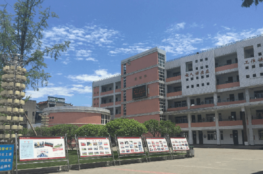 成都市籍田中學(xué)環(huán)境怎么樣？