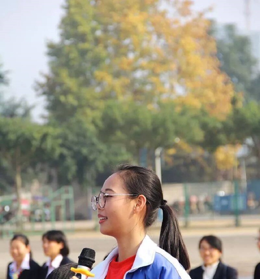 資陽(yáng)外國(guó)語(yǔ)學(xué)校怎么樣、好不好？