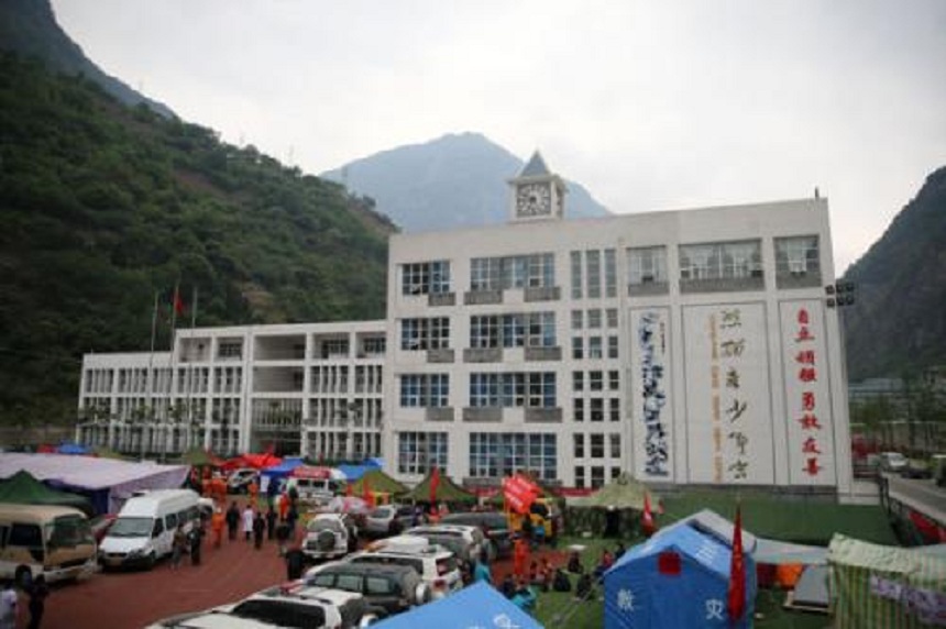 寶興縣海南高級中學學校環(huán)境好嘛？