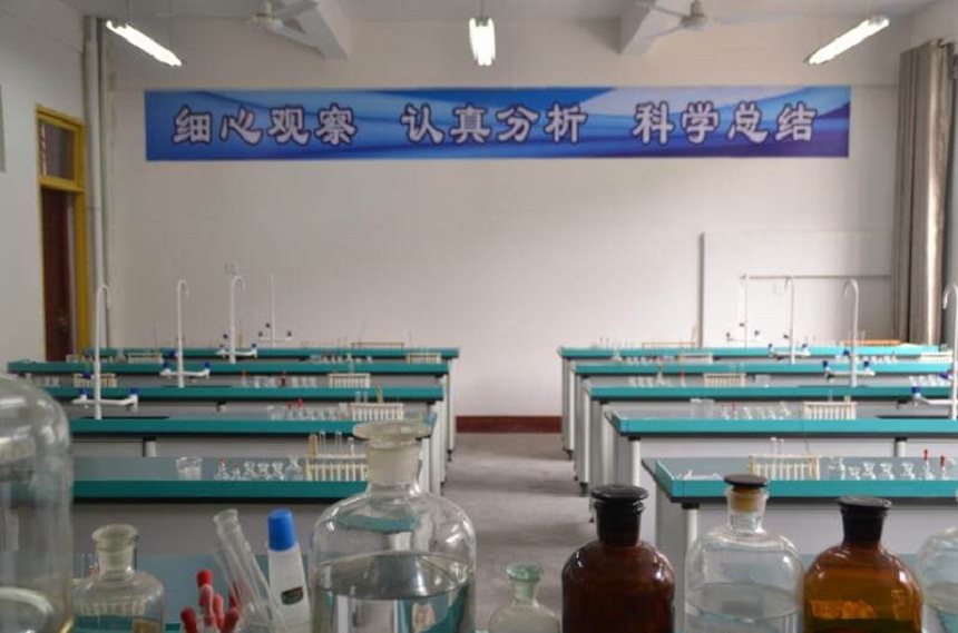 龍臺(tái)中學(xué)2020年招生計(jì)劃人數(shù)是多少？