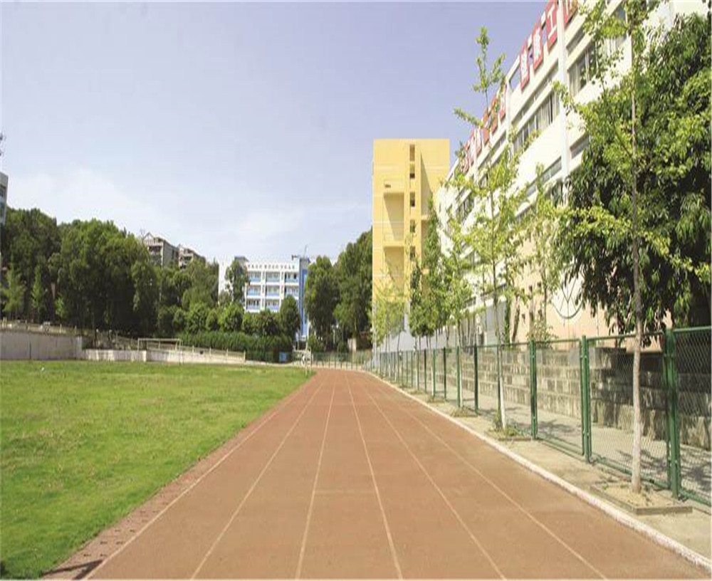 廣元實驗中學(xué)學(xué)校詳細(xì)地址在什么地方？