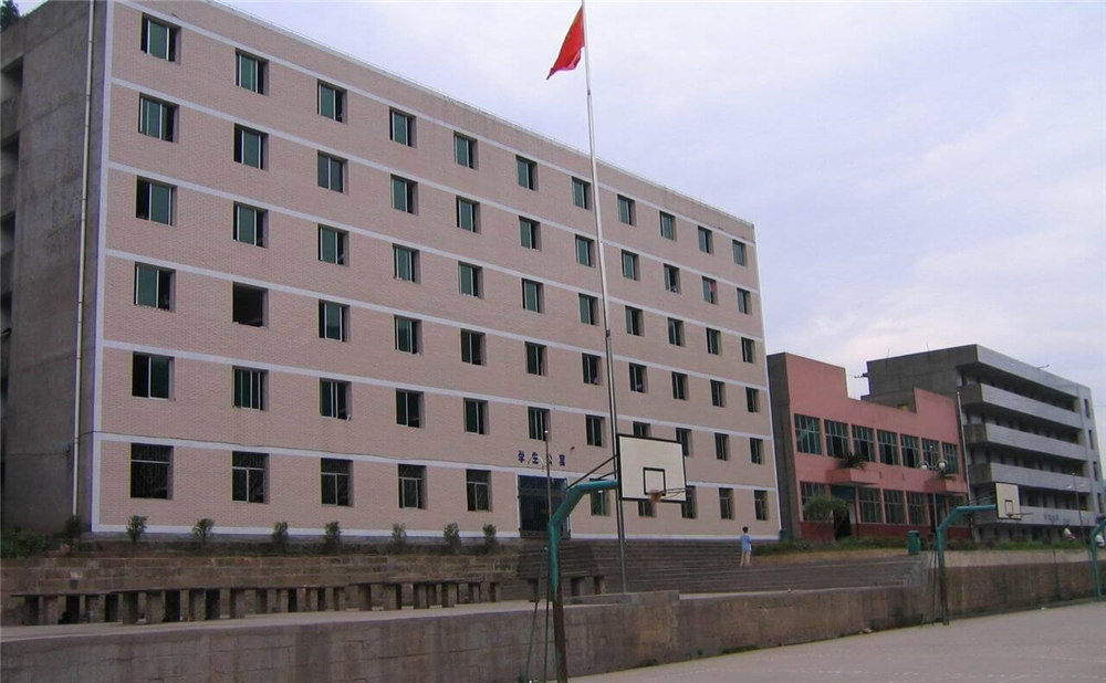 南江縣大河中學(xué)2020年招生簡章公布了嗎？