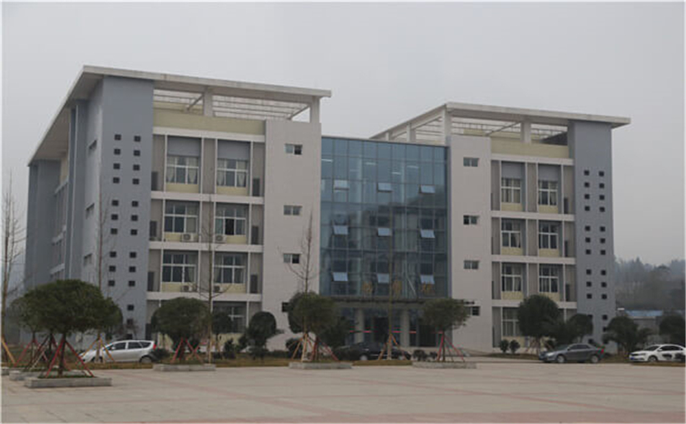 巴中市第五中學(xué)學(xué)校環(huán)境怎么樣？