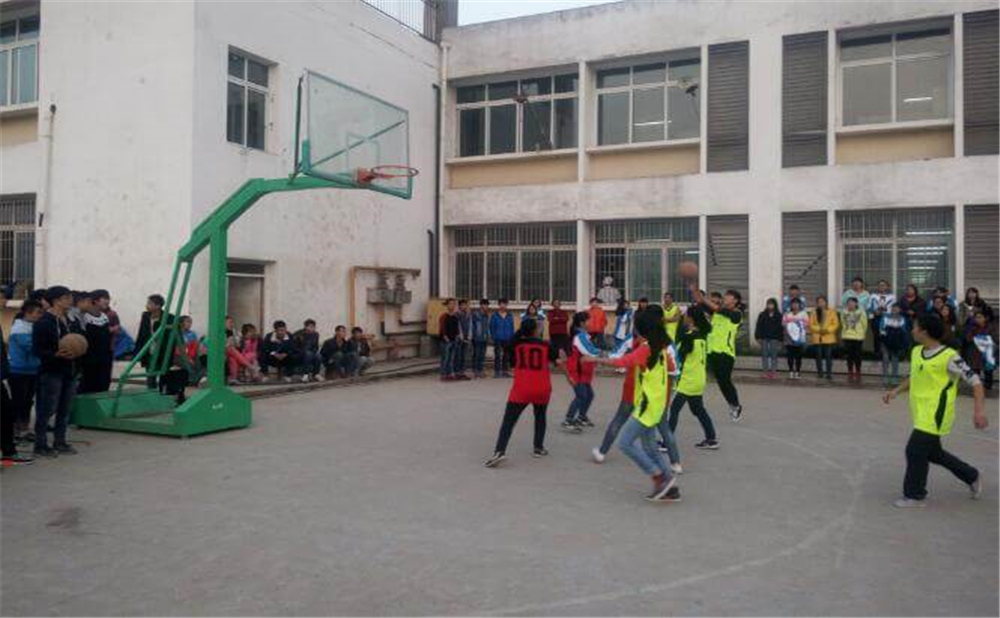 巴中市第五中學詳細地址在什么地方？