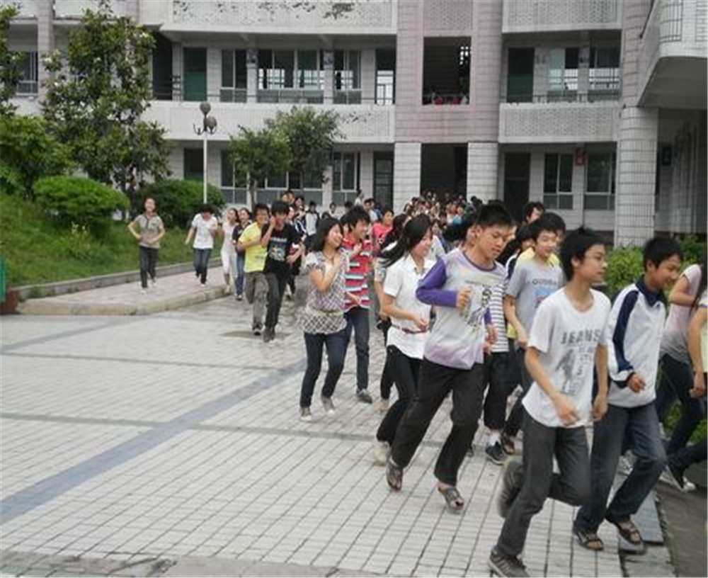 渠縣涌興中學(xué)2020年招生簡(jiǎn)章在哪兒看？
