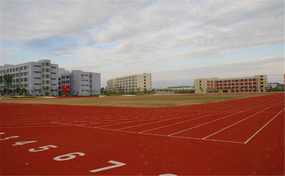 閬中中學(xué)學(xué)校詳細(xì)地址在什么地方？