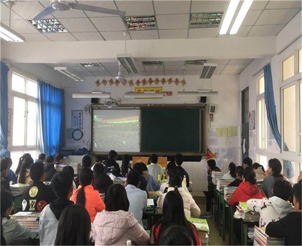 西昌市第五中學(xué)2020年中考錄取分?jǐn)?shù)線多少分？