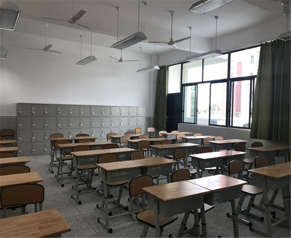 北京第二外國(guó)語學(xué)院成都附屬中學(xué)2020年中考錄取分?jǐn)?shù)線