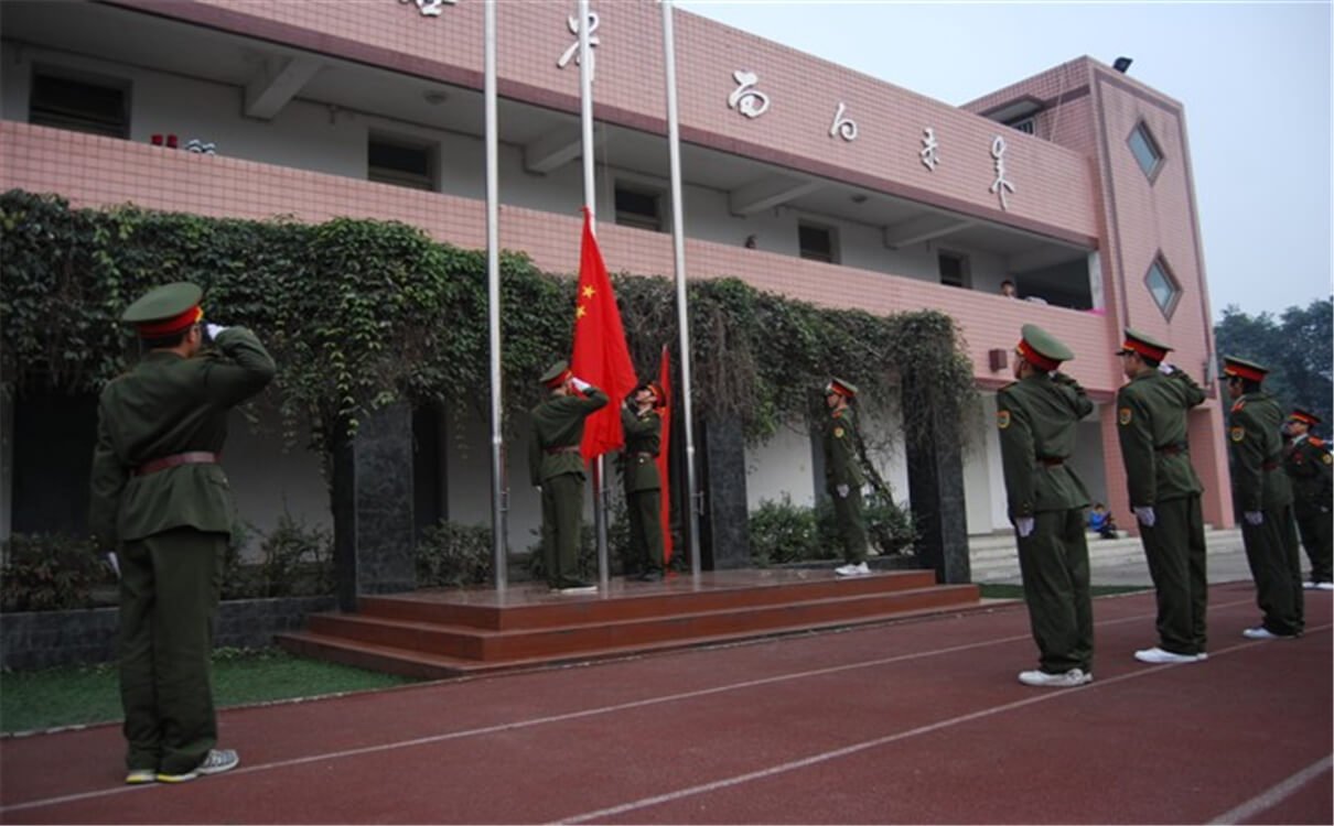 成都三十六中高中部的錄取分數(shù)是多少分？