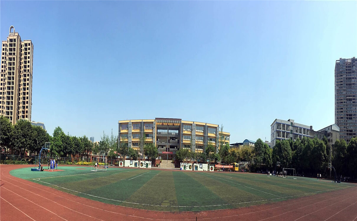 仁壽華達(dá)高中的高中怎么樣？