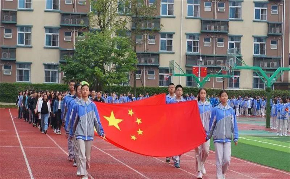 四川師范大學(xué)實(shí)驗(yàn)外國語學(xué)校怎么樣？