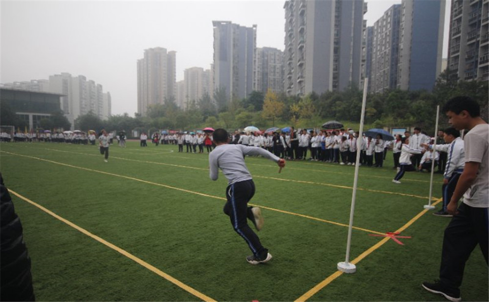 成都市第三中學的高考升學率高不高？