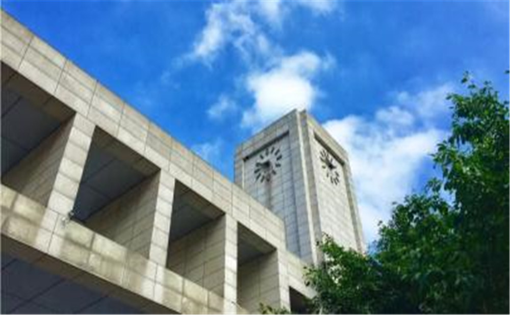 電子科技大學(xué)實(shí)驗(yàn)中學(xué)的高中住宿怎么樣？
