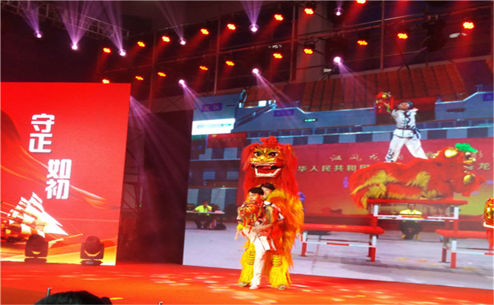 北京第二外國(guó)語(yǔ)學(xué)院成都附屬中學(xué)的錄取分?jǐn)?shù)是多少？