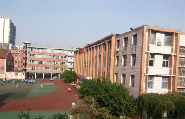 通錦中學的本科升學率是多少？