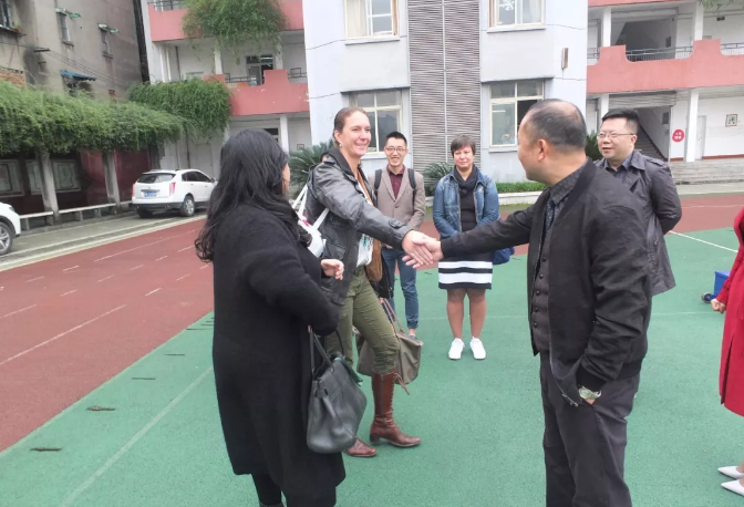 2020年通錦中學(xué)計(jì)劃招多少人？"image.png"