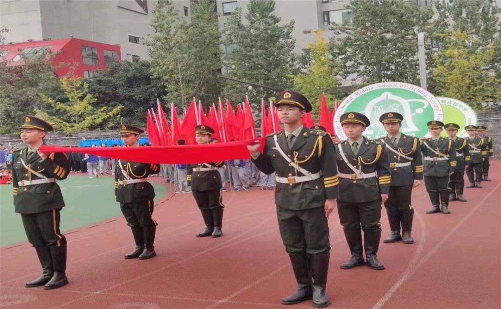北師大成都實驗中學(xué)錄取分?jǐn)?shù)線是多少？