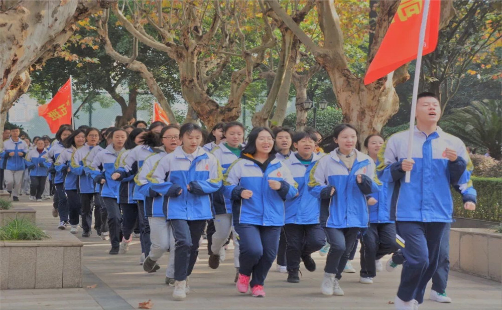中和中學(xué)錄取分?jǐn)?shù)是多少？