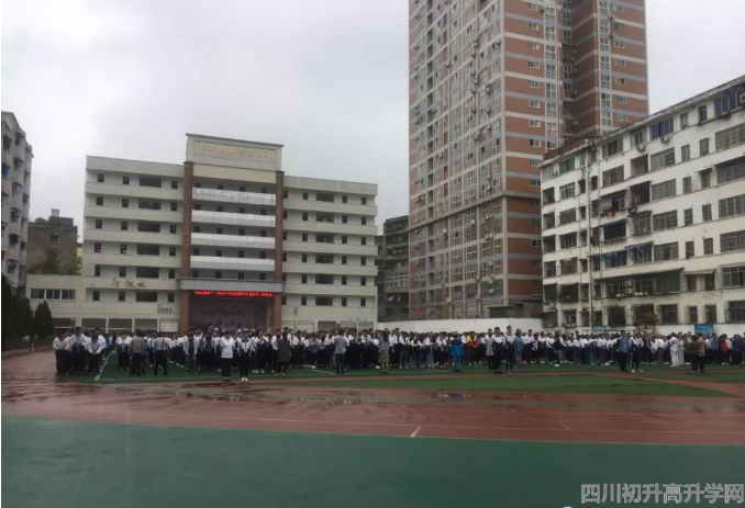 陽安中學(xué)的本科升學(xué)率是多少？