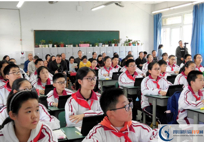 安仁中學(xué)的實(shí)驗(yàn)班怎么樣？