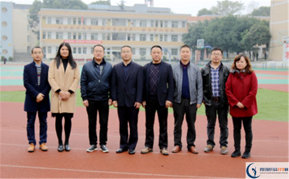 泰興中學初升高的分數線是多少？