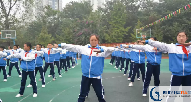 成都市鹽道街中學的老師好不好？
