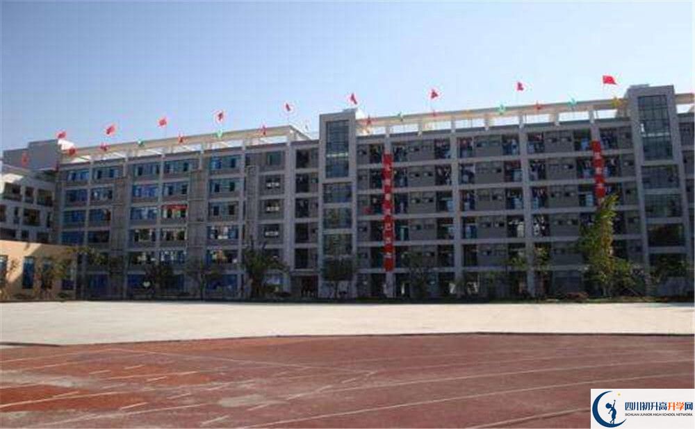 成都十二中（四川大學(xué)附屬中學(xué)）的老師好不好？