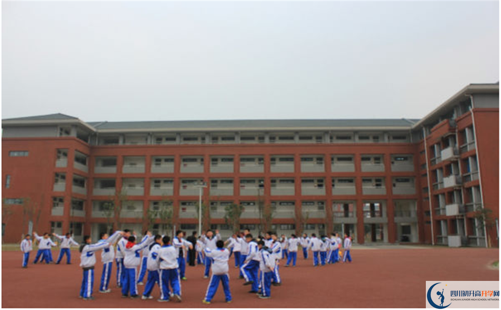 成都七中萬達學校2020年外地招生考試時間是多久？