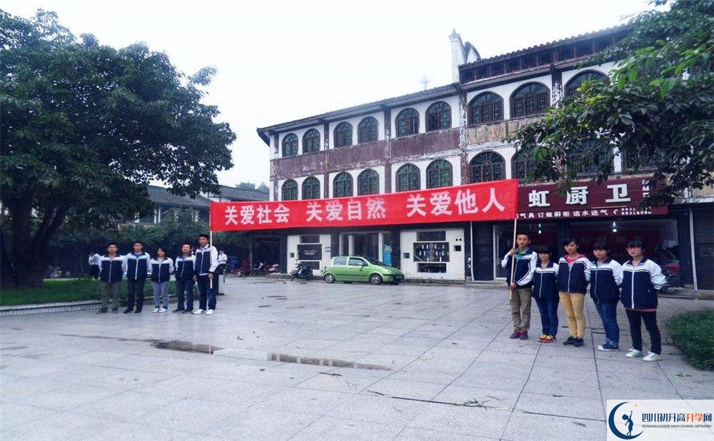 安仁中學(xué)高中住宿怎么樣？