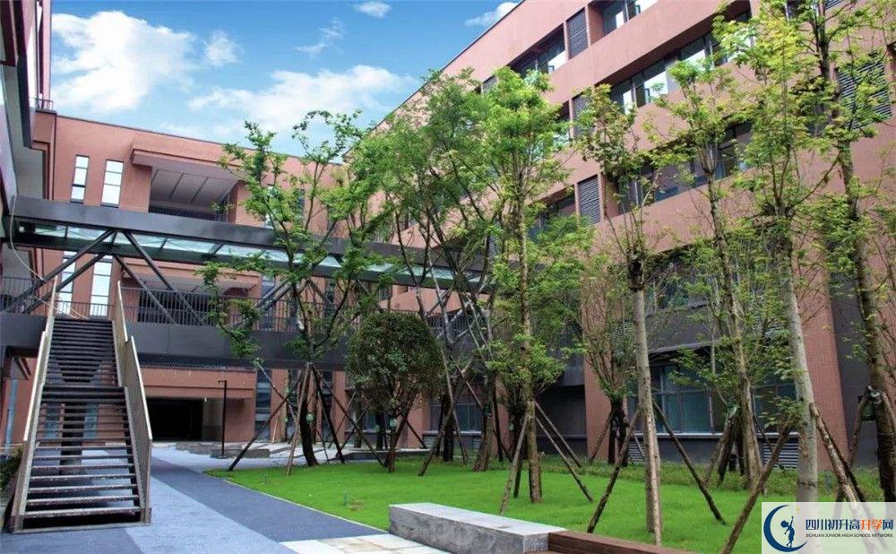 電子科技大學(xué)實(shí)驗(yàn)中學(xué)高中平行班怎么樣？