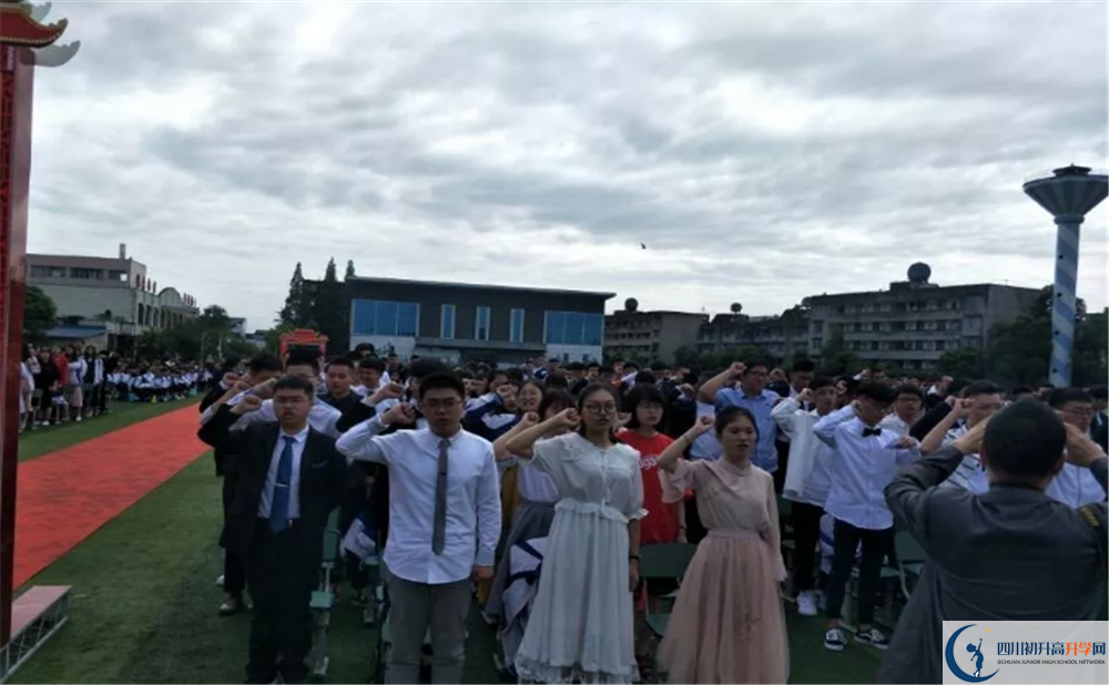 高埂中學(xué)平行班中考重點(diǎn)率是多少？