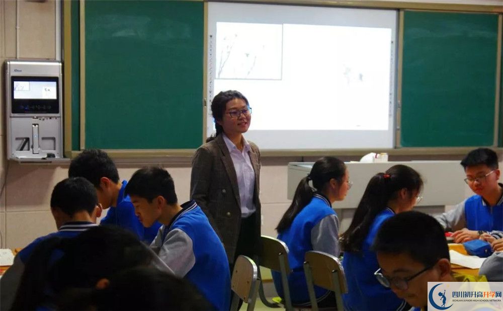 2020成都實驗中學二診數(shù)學試題答案在哪看？