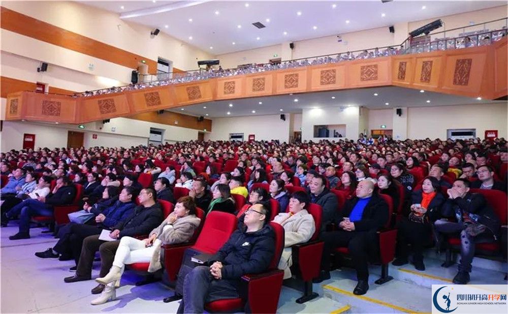 成都石室中學(xué)北湖校區(qū)2020年高考人數(shù)是多少？