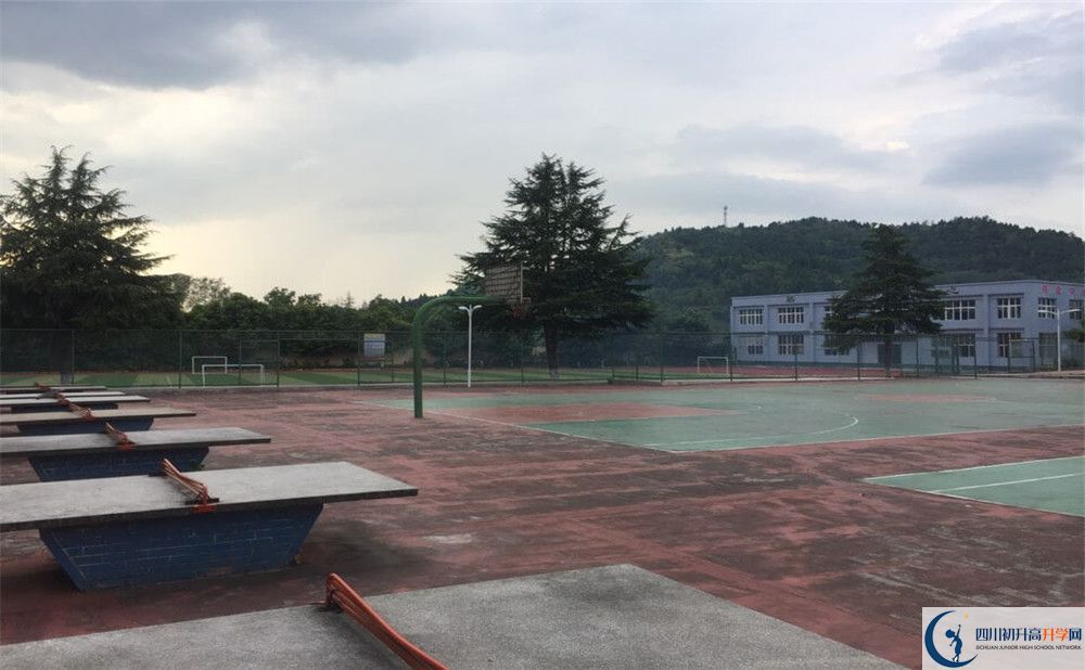 蘆溪中學(xué)今年的錄取條件是否有變化？